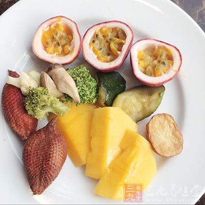 早餐是必须要吃的，而且一定要吃得丰富