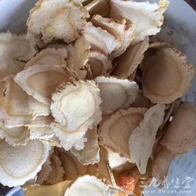 在里面放上放上几个西洋参 在里面放上放上几个西洋参