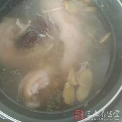 骨頭湯是一種既有營養(yǎng)價值又非常美味的一種食物