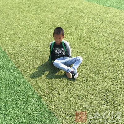 這樣的男人很隨性，講“哥們”義氣。你若對(duì)他沒興趣就到此為止