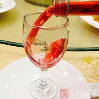 清澈透明的体态 清澈透明的体态