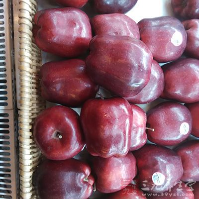 苹果皮比苹果肉有营养 苹果皮比苹果肉有营养