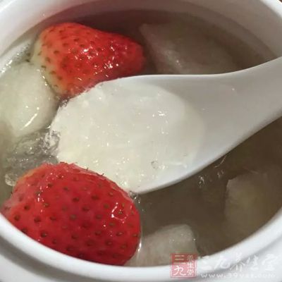 炖当然就是指炖制燕窝了 炖当然就是指炖制燕窝了