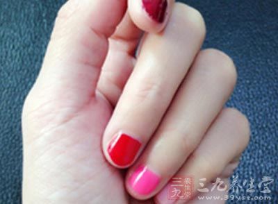 中冲穴的功能特性-三九养生堂养生百科