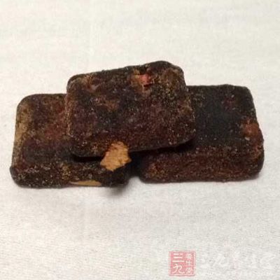 荸荠6个，马蹄粉一盒，红糖1条