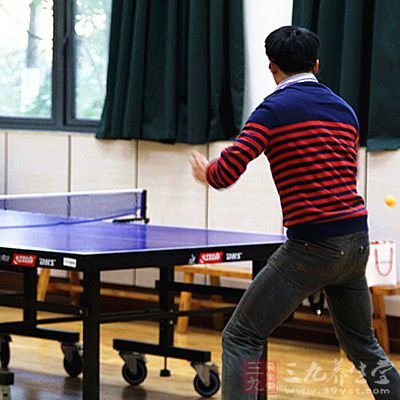 乒乓球教学 让你欣赏不一样的技术(3)