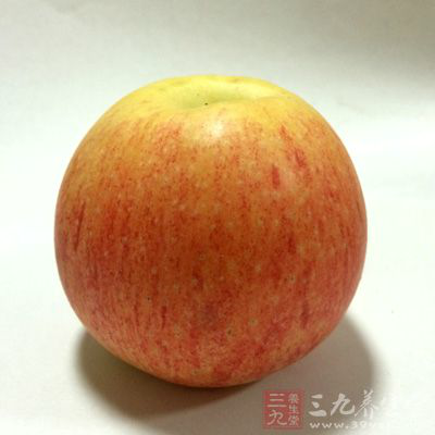 大白菜1棵，苹果1个，梨1个