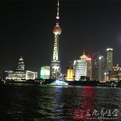 上海旅游必去景点 和家人一起游上海(2)