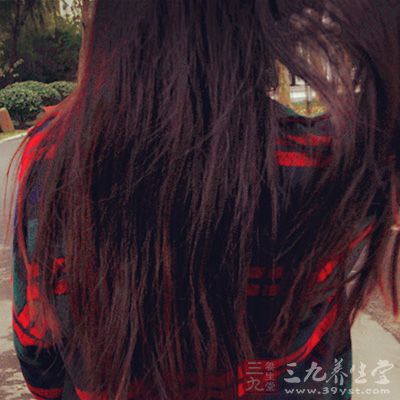 少女头发黄则可能是缺钙引起 少女头发黄则可能是缺钙引起