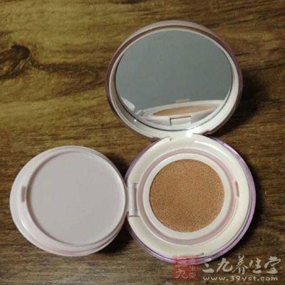 注意选择适合自己的护肤品 注意选择适合自己的护肤品