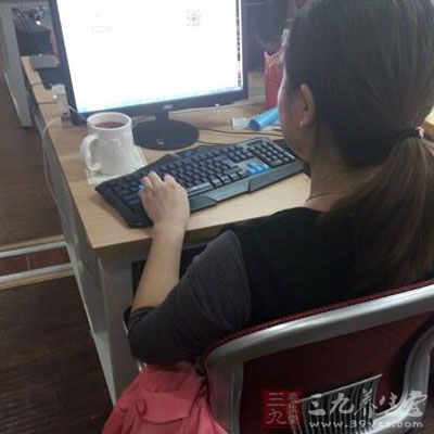 白领女性高发乳腺增生