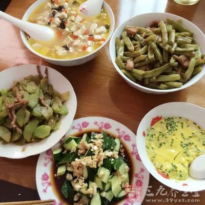 易患日光性皮炎