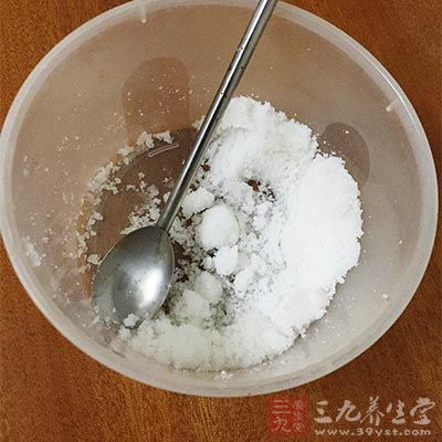 白糖用来做桃仁酒