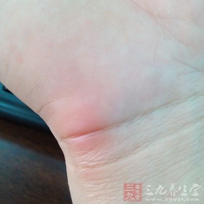 手部的警示信号