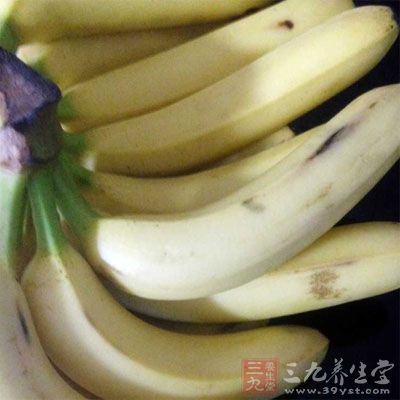 常食香蕉能润肤去皱