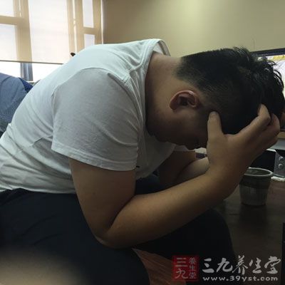 患者受尽百般折磨，有的还不止一次做手术