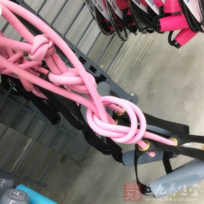 跳绳运动重要的工具就是跳绳