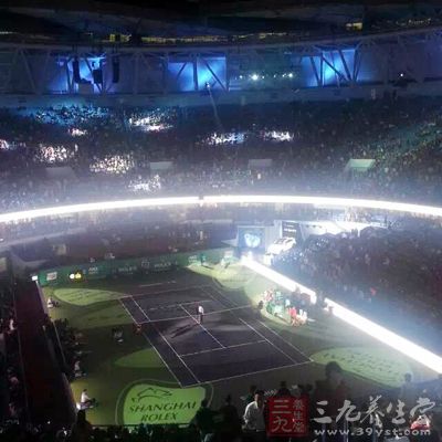 它将在短时间内让你的胳膊和腿得到充实的锻炼