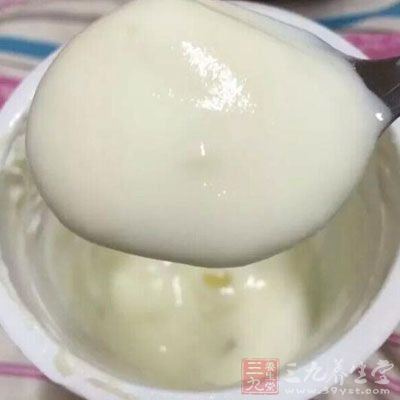 吃太多奶制品可能诱发卵巢癌 吃太多奶制品可能诱发卵巢癌