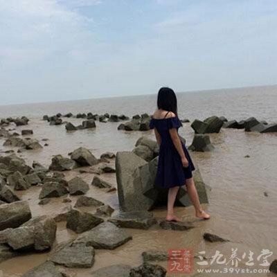 补铁猪肝、红肉胜过菠菜、葡萄干