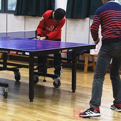 热身运动 打乒乓球前要做哪些热身练习(3)