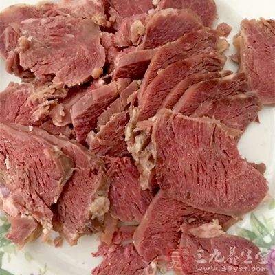 含镁丰富的食物主要有牛肉