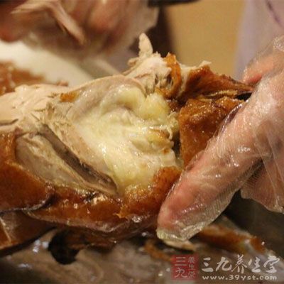 一顿饭没有肉就吃不饱