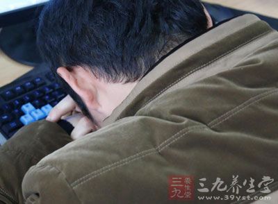 檢查者活動患者的肢體、頸部或軀干時可覺察到有明顯的阻力