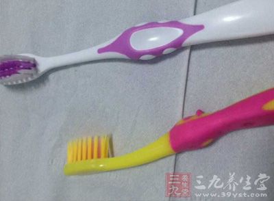 牙刷才是筑起保卫牙齿