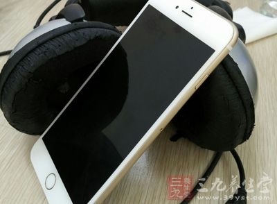 手机中暗藏有如此多的致病细菌 手机中暗藏有如此多的致病细菌