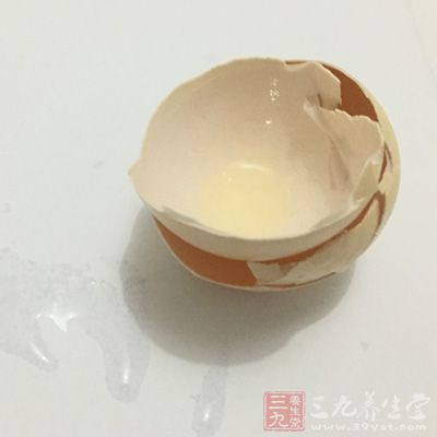用它煮两次鸡蛋壳