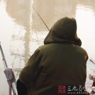 海竿釣法雖然獲魚量大，但有一個(gè)缺點(diǎn)，必須是長(zhǎng)時(shí)間守釣