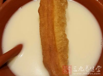 豆浆配油条等其他主食
