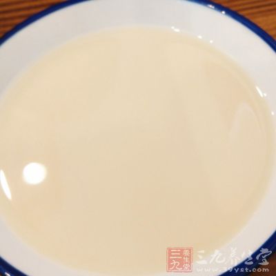 豆奶，蛋白粉，火腿面包