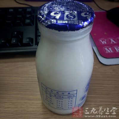 牛奶移除乳糖后并不會(huì)影響它們鈣質(zhì)的含量