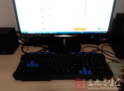 电脑辐射使皮肤干燥 电脑辐射使皮肤干燥