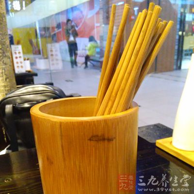 要对筷子勤消毒外 要对筷子勤消毒外