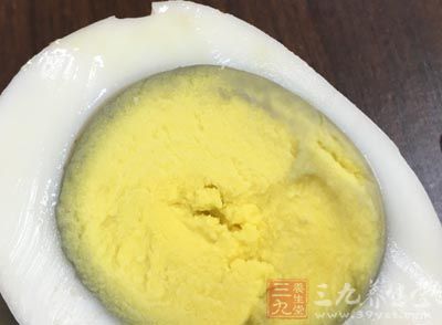 生活中一旦面对美食,我们总是经不起诱惑 生活中一旦面对美食,我们总是经不起诱惑