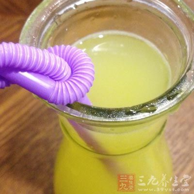 有的碳酸饮料中含有磷酸盐 有的碳酸饮料中含有磷酸盐