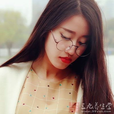 冬季戴棉帽，如同穿棉袄