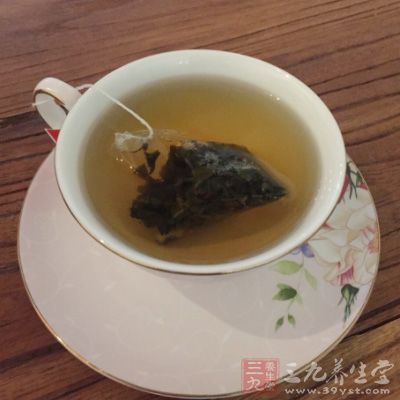 忌飲隔夜茶，茶水時間久會變質