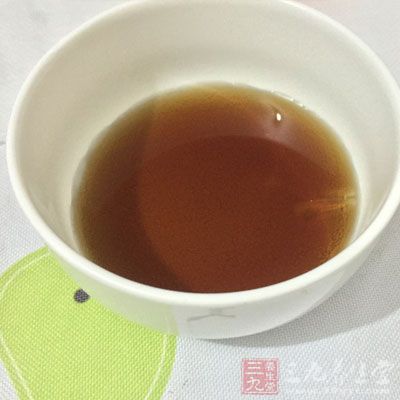 在月经期使用补血、活血药物，一方面会增加经血的流量