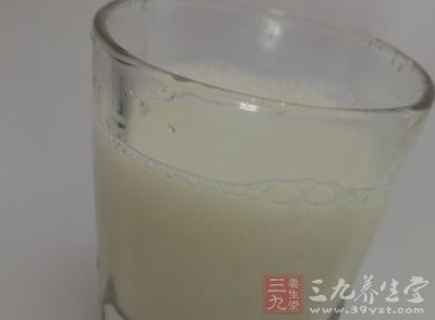 常喝椰子汁可预防心脏病, 关节炎和癌症