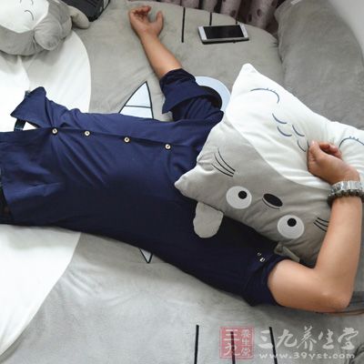 饭后4小时再睡 饭后4小时再睡