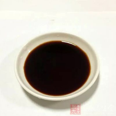 油豆腐，猪肉，生粉，生抽，花生油，蒜，耗油，盐，葱