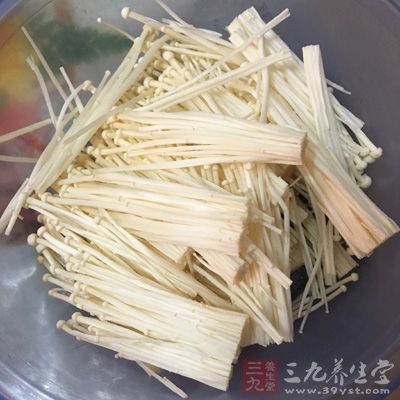 金针菇有促进儿童智力发育和健脑的作用