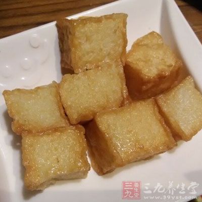 牛蒡甜不辣1片，鱼豆腐3块，福袋2个