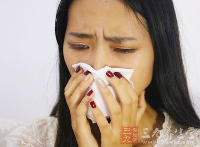 咳嗽,气喘,胸痛,呕吐