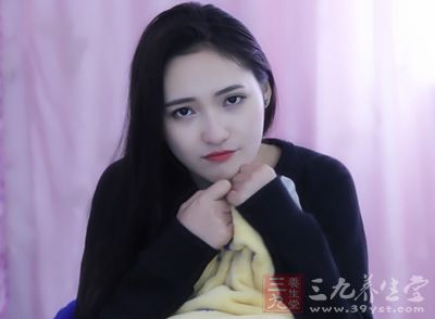 体质特点:肤色苍白,头小 体质特点:肤色苍白,头小