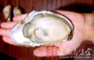 含有碘質(zhì)的食物有海帶、紫菜和牡蠣等等